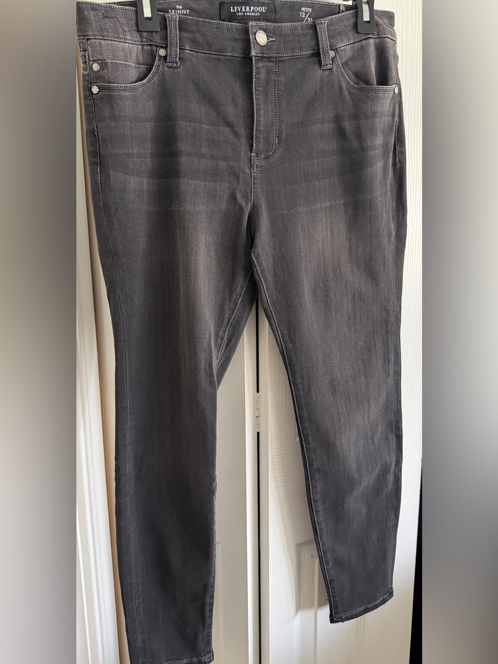 Liverpool Petite Black/Gray The Skinny Jeans 12/31P